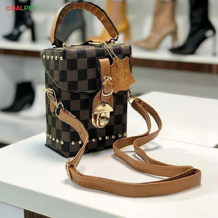 مشخصات، قیمت و خرید کیف شیک برند لویی ویتون