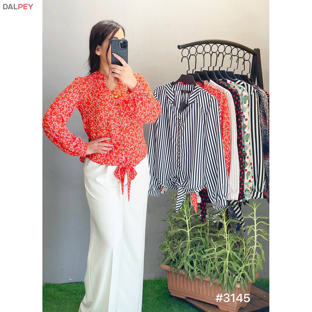 شومیز اسو محصول تولیدی سیدا در انواع طرح، رنگ و سایز