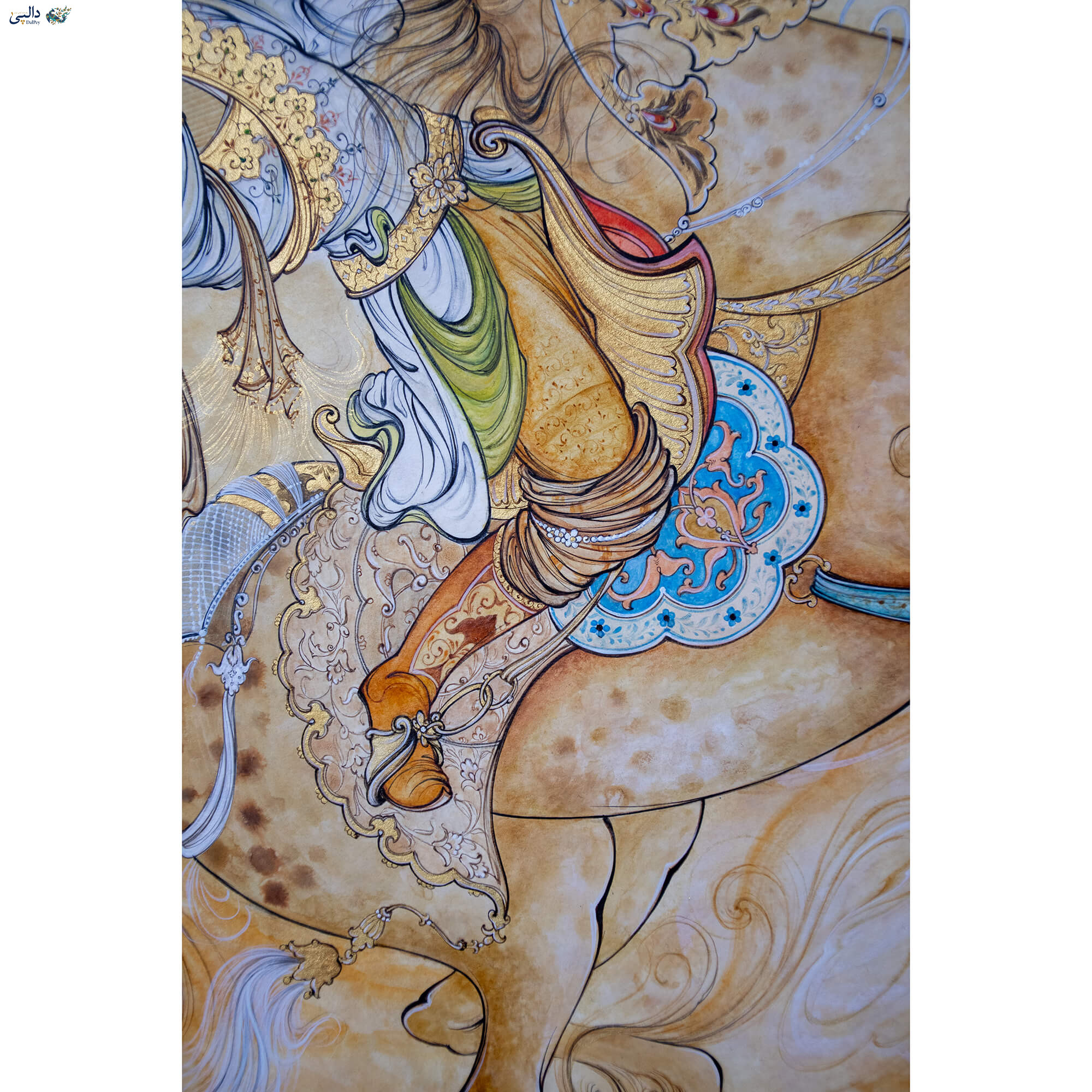 تابلو نگارگری «چوگان» اثر زهرا قاسمی – جدال پرشور دو سوارکار اشرافی با اسب‌های طلاکاری‌شده در بازی چوگان، اجرا شده با گواش، آبرنگ و طلا روی کاغذ دست‌ساز | دالپی