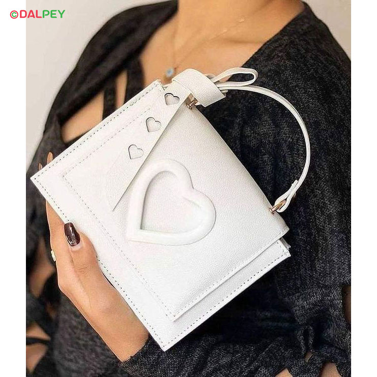 کیف شیک چرم دخترانه دالپی