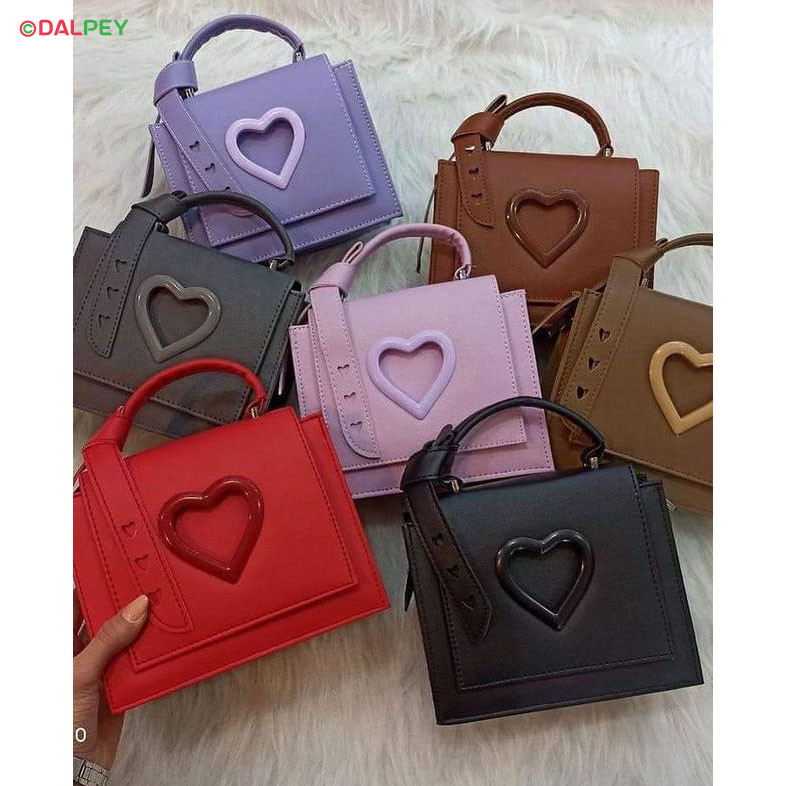 کیف شیک چرم زنانه فروشگاه اینترنتی دالپی